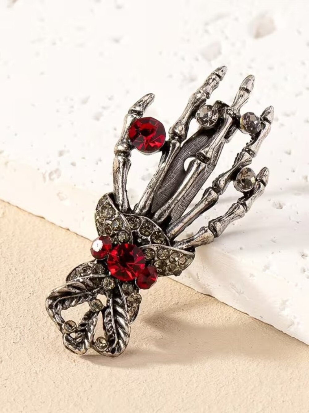 Fashionable Gothic Punk Halloween Skeleton Hand Rhinestone Brooch